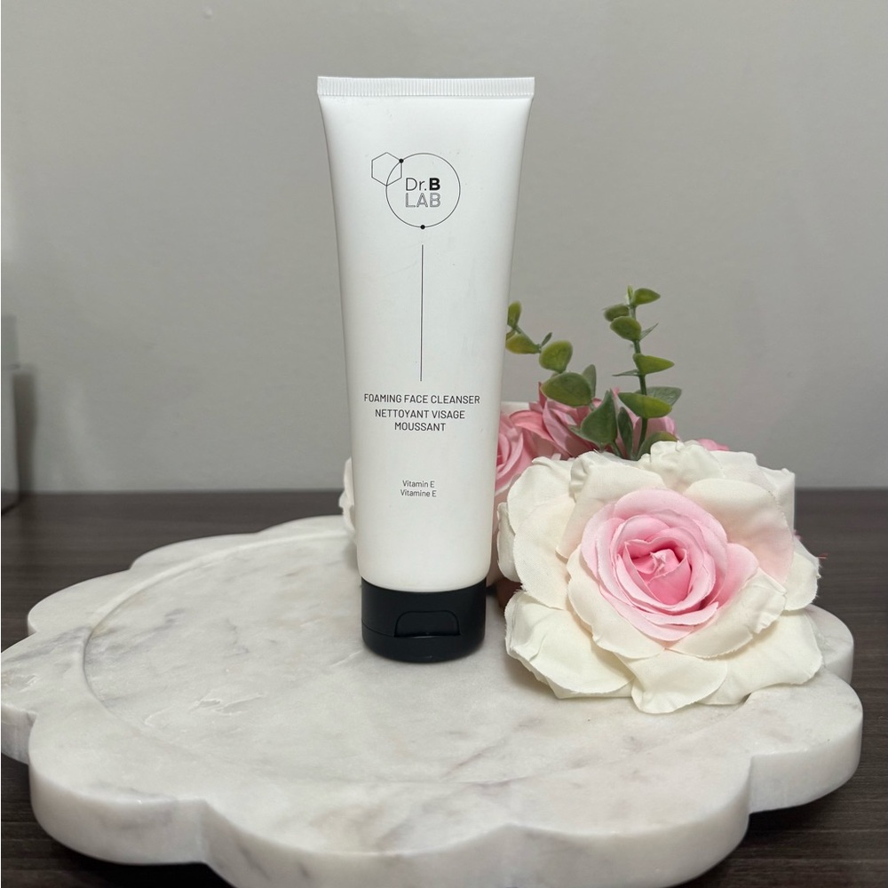 Dr. B Lab Oil-to-Foam Cleanser - NWT - 125 mL (4.2 oz) - Picture 2 of 5